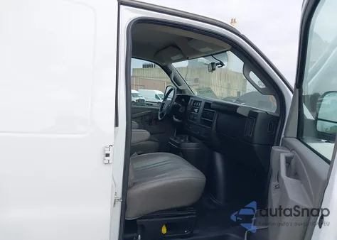 2024 GMC Savana Cargo Rwd 2500 Regular Wheelbase Work Van из США, поврежденный, VIN 1GTW7AFP8R1181159